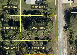 176 Beckley Dr., Lehigh Acres, FL 33974