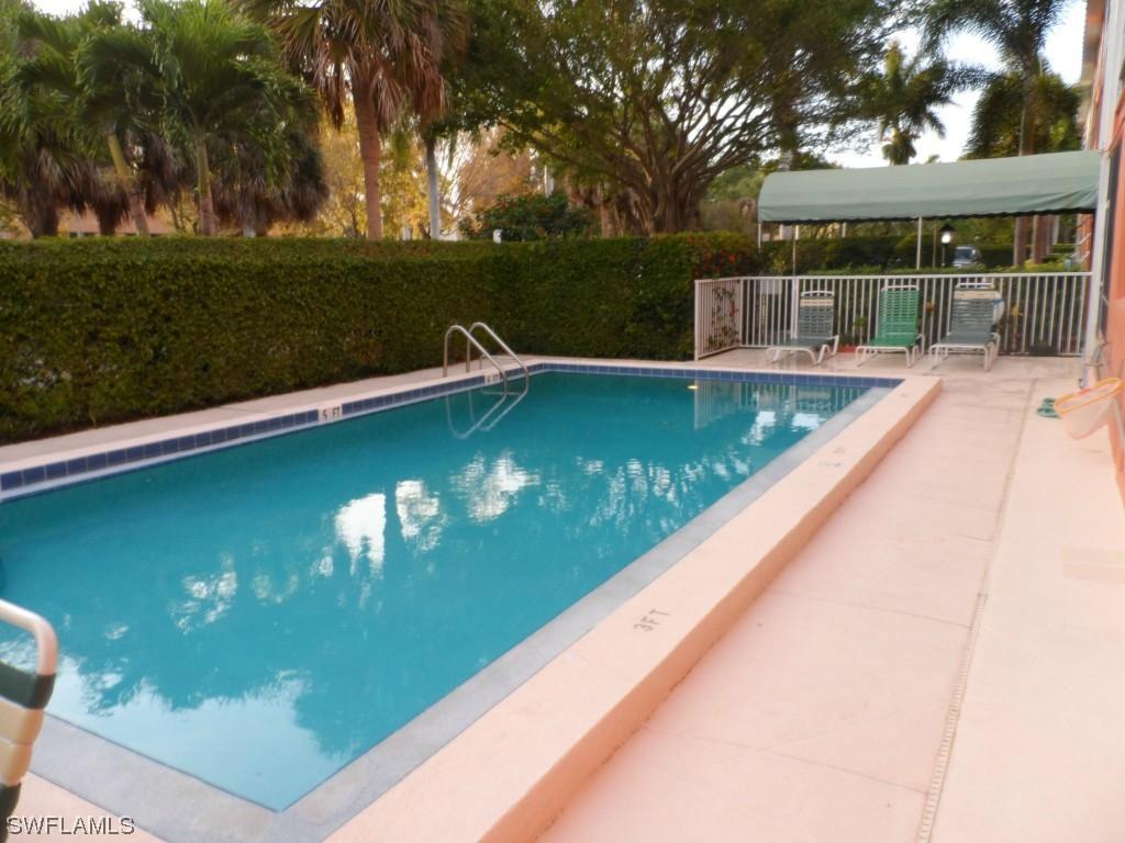 72 7th St. #204, Naples, FL 34102