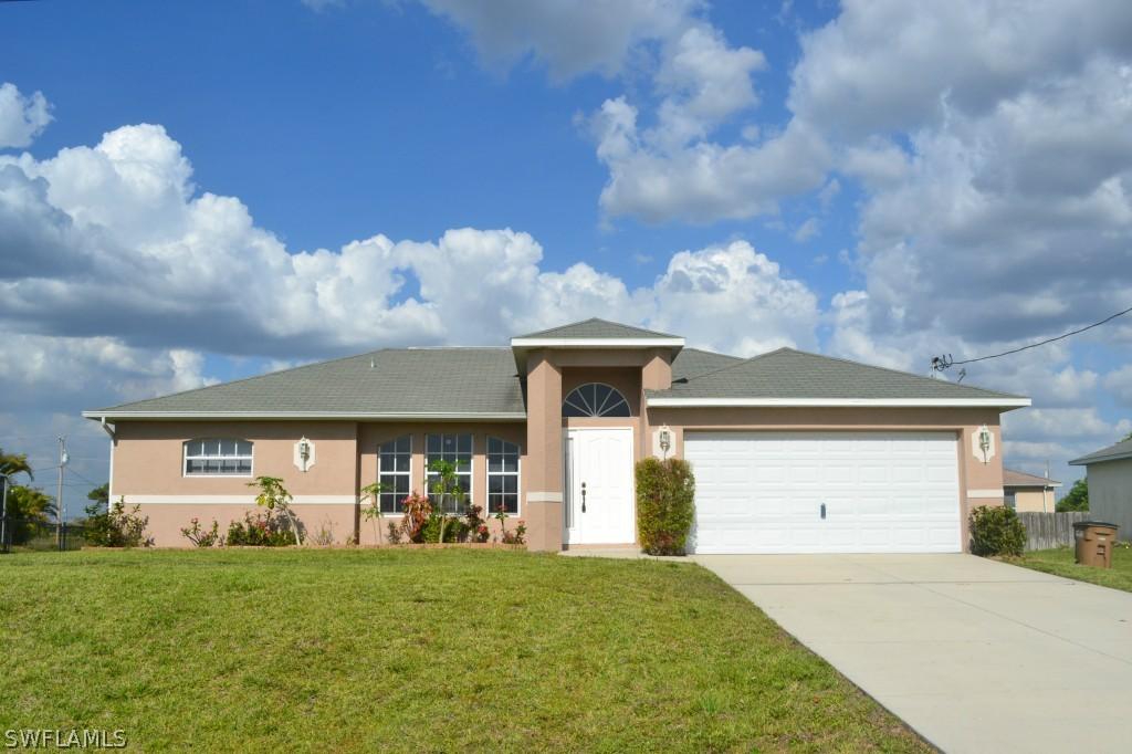 517 NW 18th Pl., Cape Coral, FL 33993