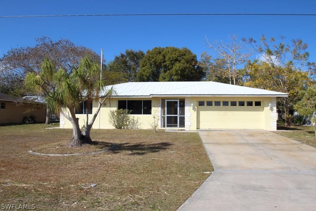 1219 SE 15th St., Cape Coral, FL 33990