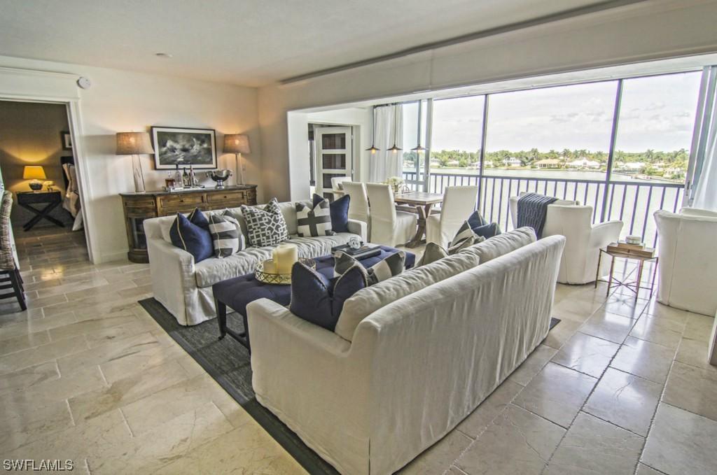 2650 Gulf Shore Blvd. #402, Naples, FL 34103