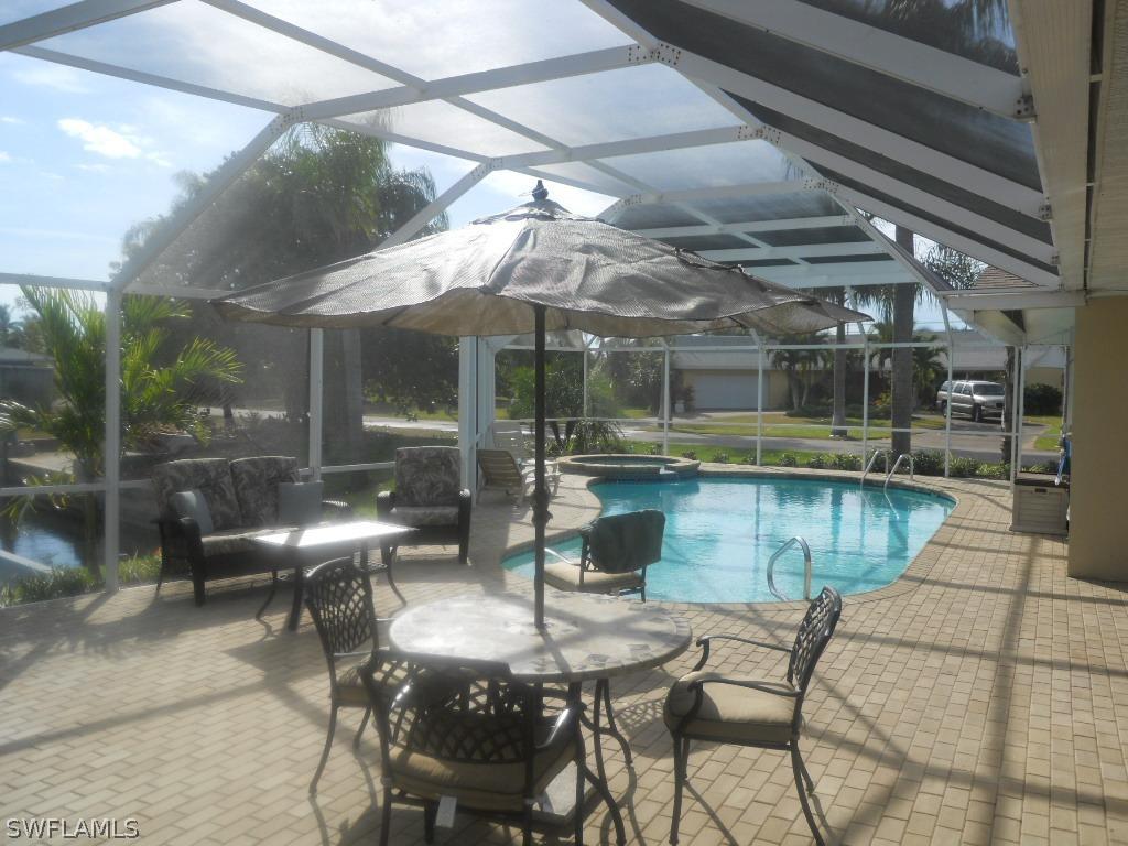 166 SW 53rd Ter., Cape Coral, FL 33914