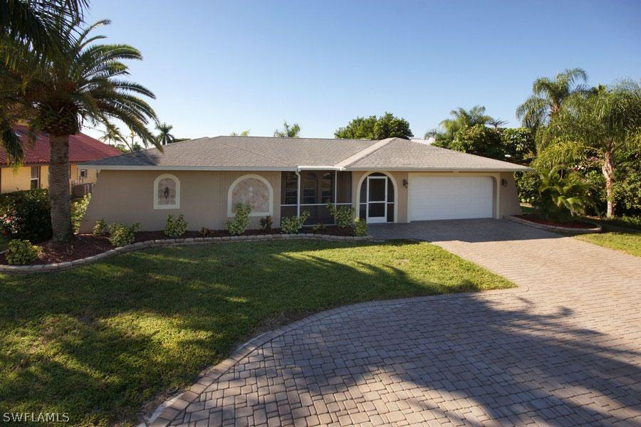 1916 SE 32nd Ter., Cape Coral, FL 33904