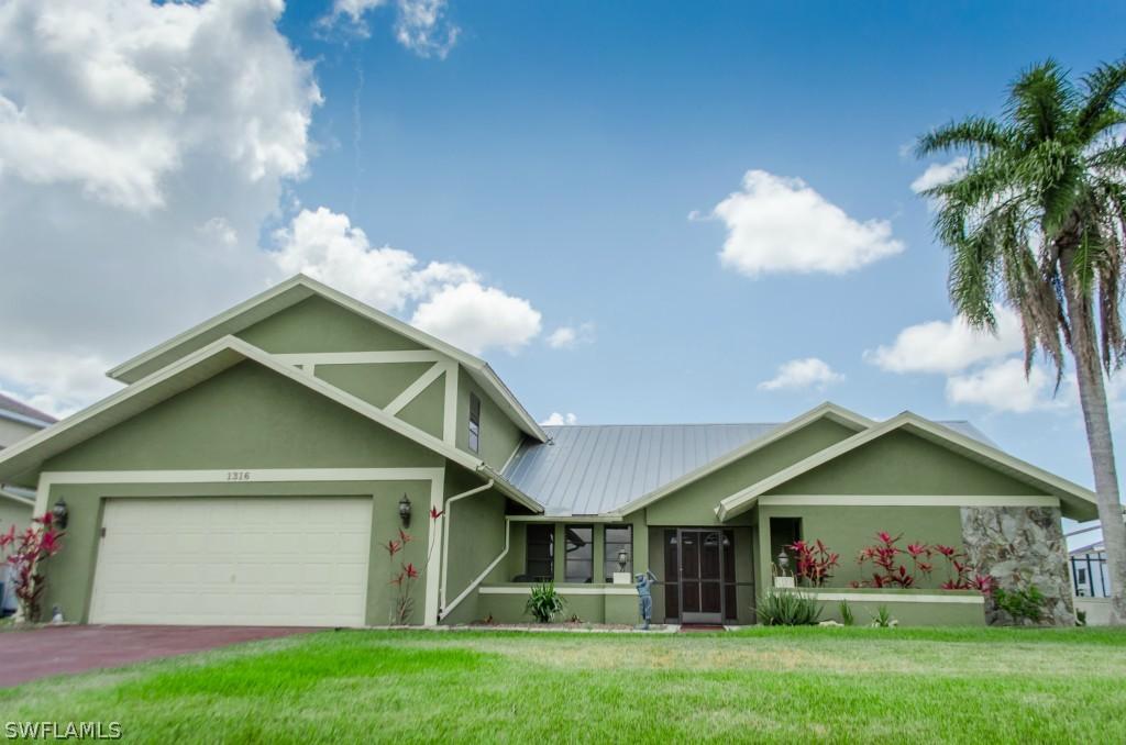 1316 NW 3rd Ter., Cape Coral, FL 33993