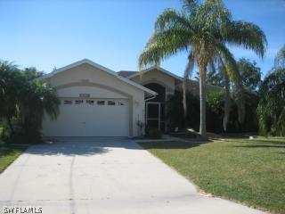 1026 SE 4th Ter., Cape Coral, FL 33990
