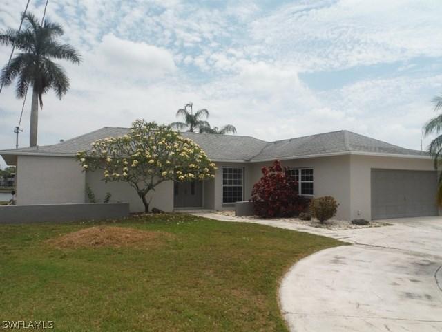 201 SW 9th Ter., Cape Coral, FL 33991