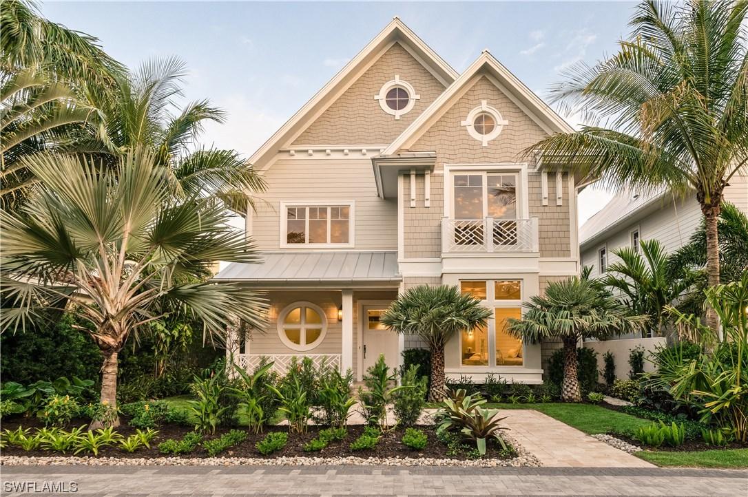 444 3rd Ave., Naples, FL 34102