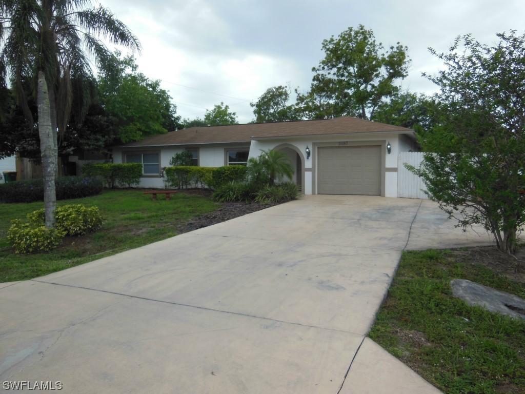 2657 55th St., Naples, FL 34116