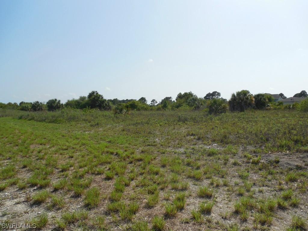 39th Ave., Naples, FL 34120