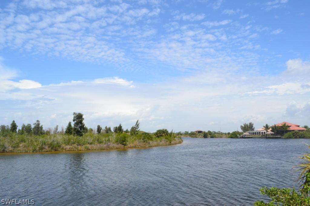 4643 NW 34th Ter., Cape Coral, FL 33993