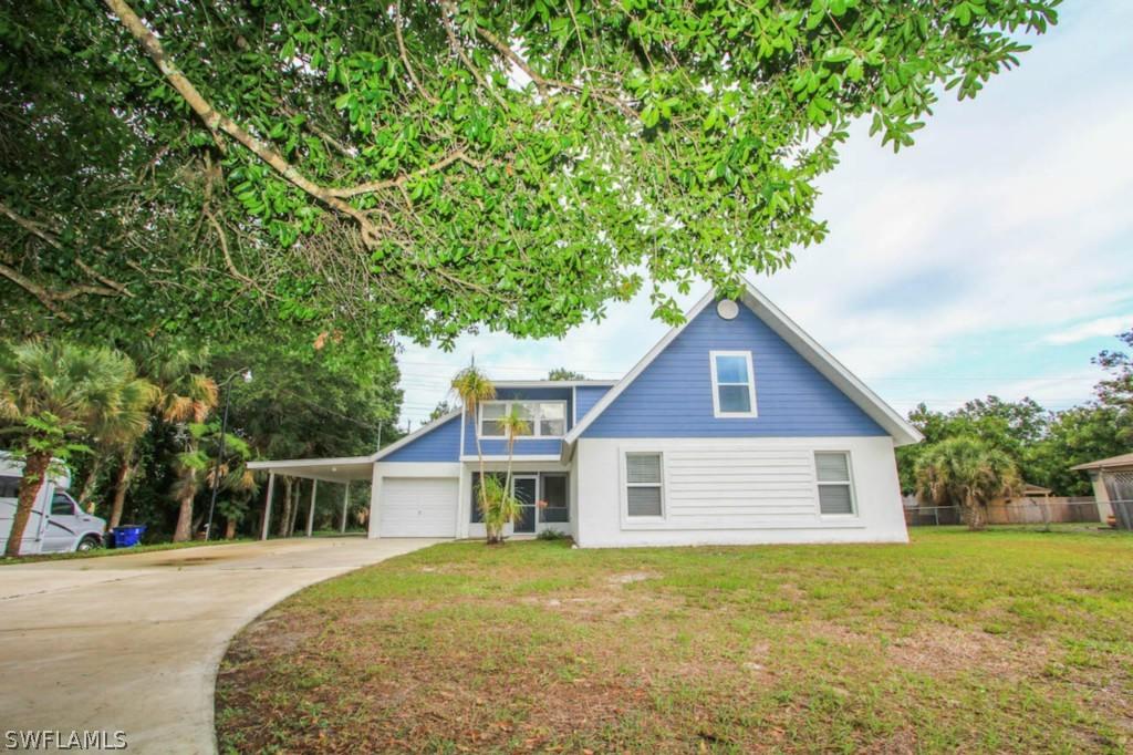 27310 Pinecrest Ln., Bonita Springs, FL 34135