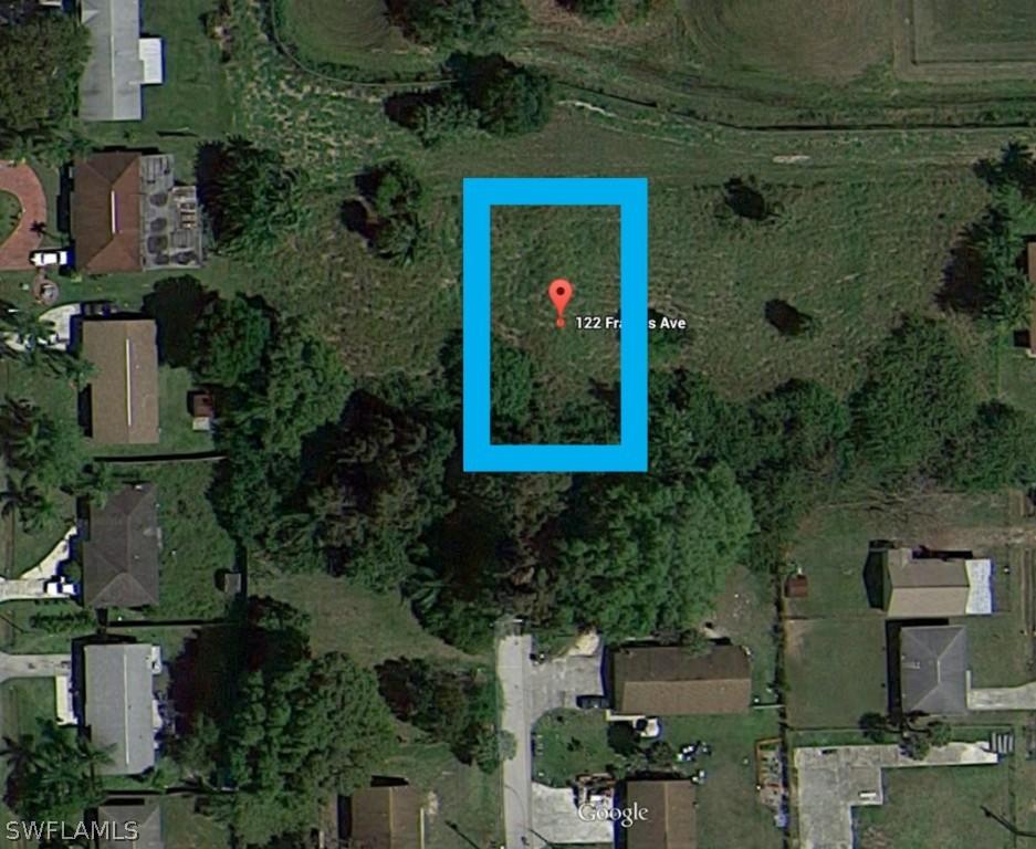 122 Francis Ave., Fort Myers, FL 33916