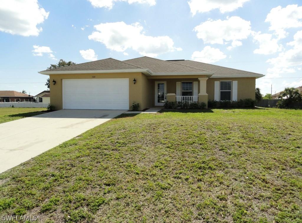 1321 NE 4th Pl., Cape Coral, FL 33909