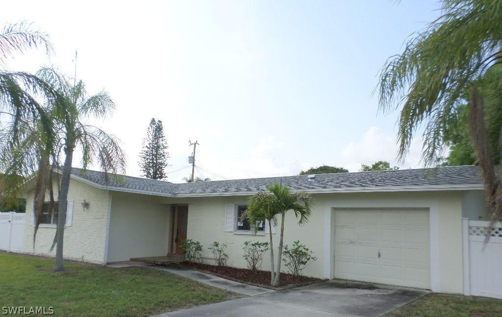 102 SE 41st Ter., Cape Coral, FL 33904