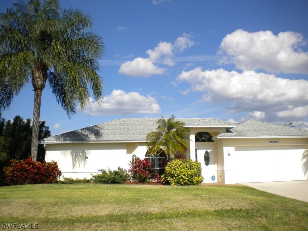 2305 SW 19th Pl., Cape Coral, FL 33991