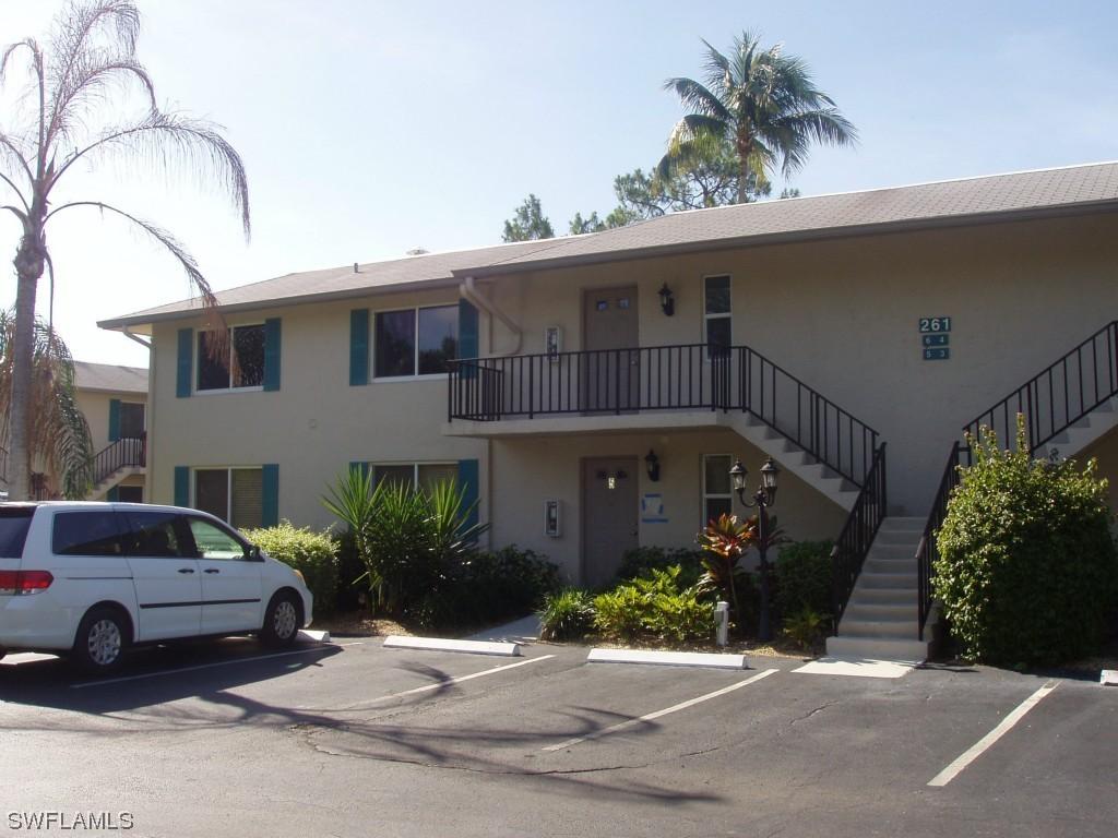 261 Quails Nest Rd. #6, Naples, FL 34112
