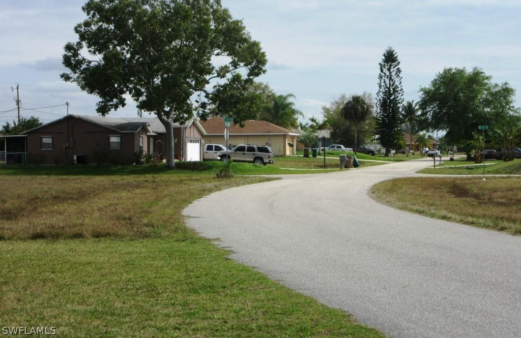 2141 NE 20th Ter., Cape Coral, FL 33909