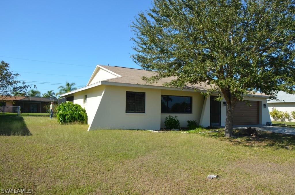 126 SE 15th Ave., Cape Coral, FL 33990