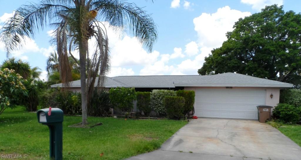 2522 SE 20th Ave., Cape Coral, FL 33904