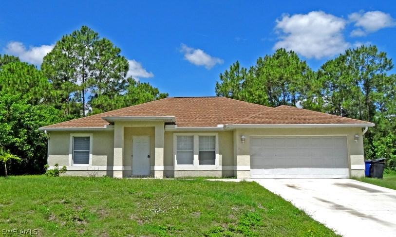 526 Flamingo Ave., Lehigh Acres, FL 33974