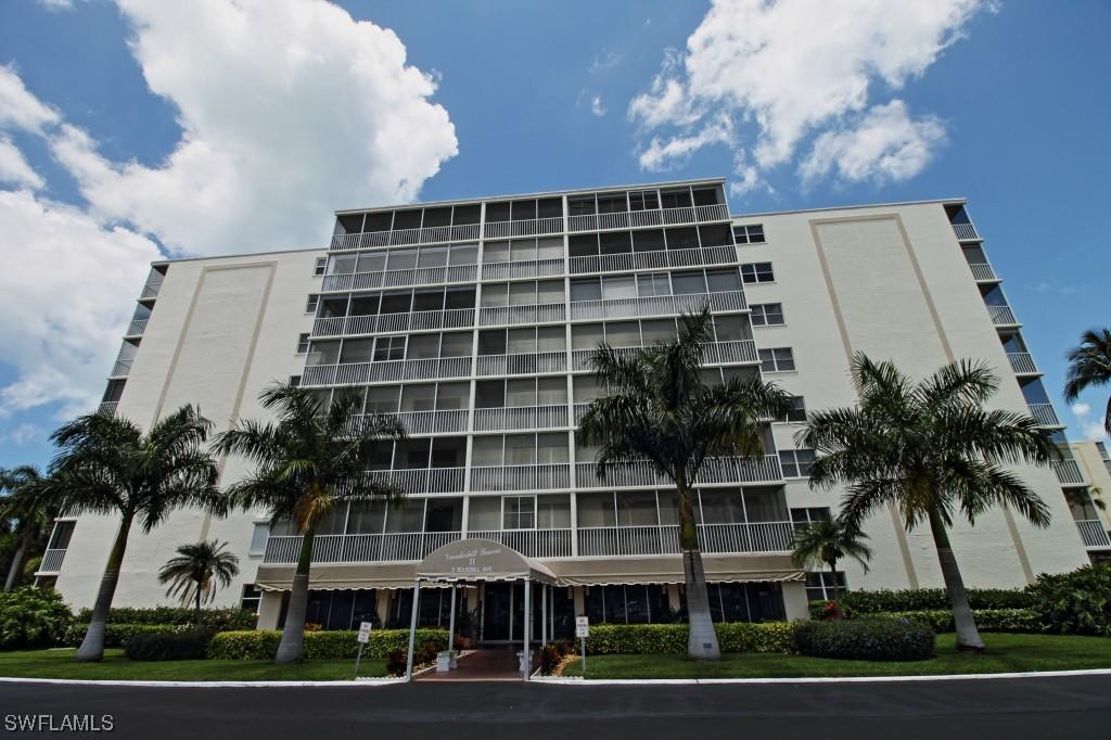 3 Bluebill Ave. #708, Naples, FL 34108