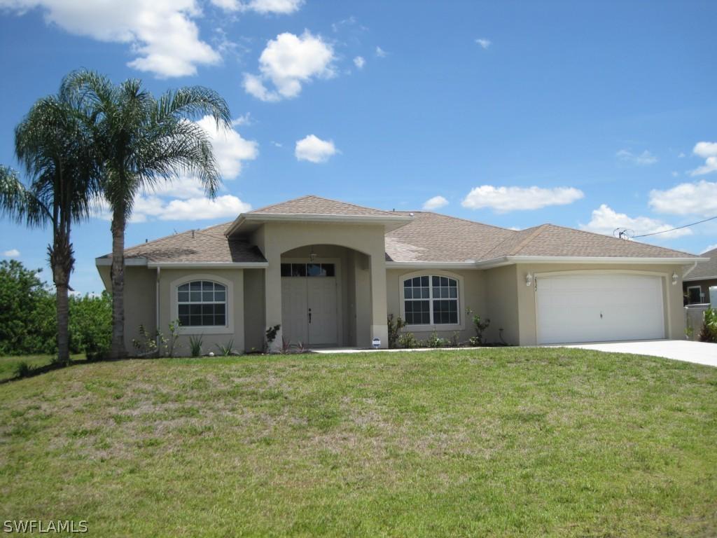 2921 NE Juanita Pl., Cape Coral, FL 33909