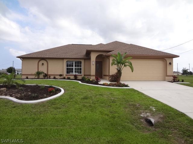 117 NW 9th Ter., Cape Coral, FL 33993
