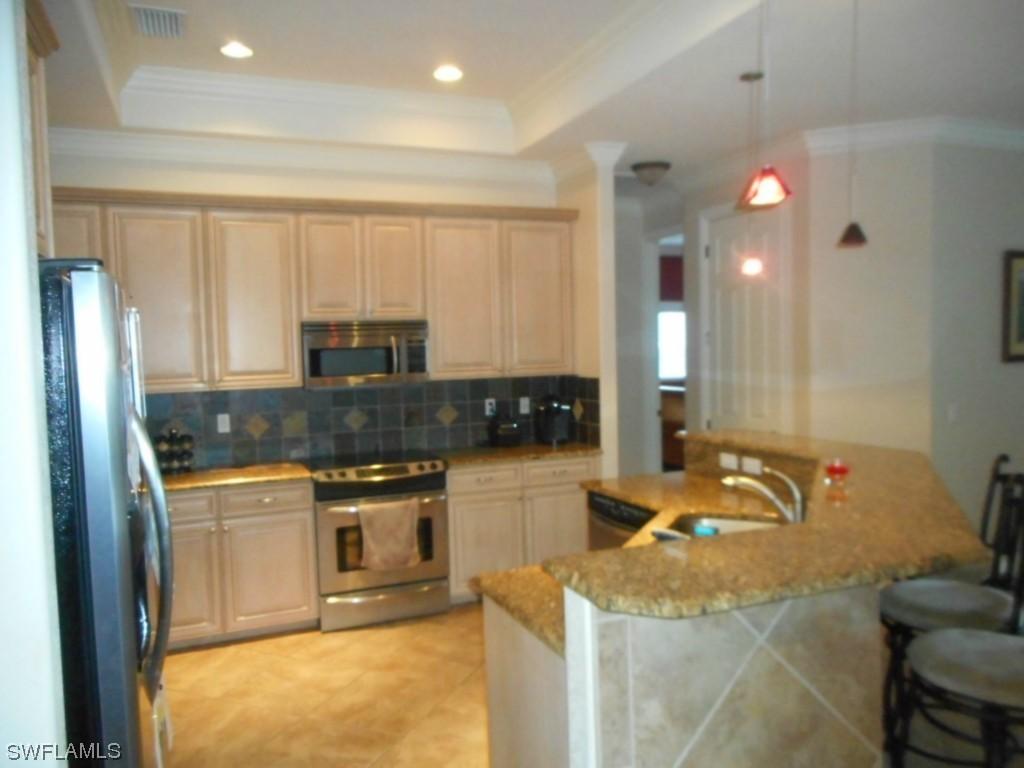 912 SW 20th St., Cape Coral, FL 33991