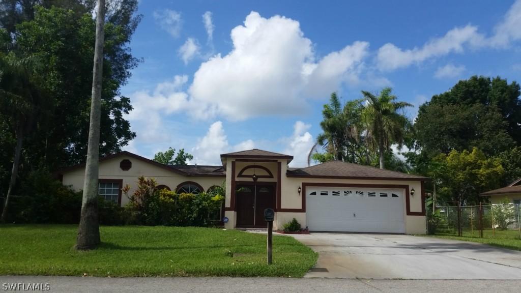702 Grant Ln., Lehigh Acres, FL 33936