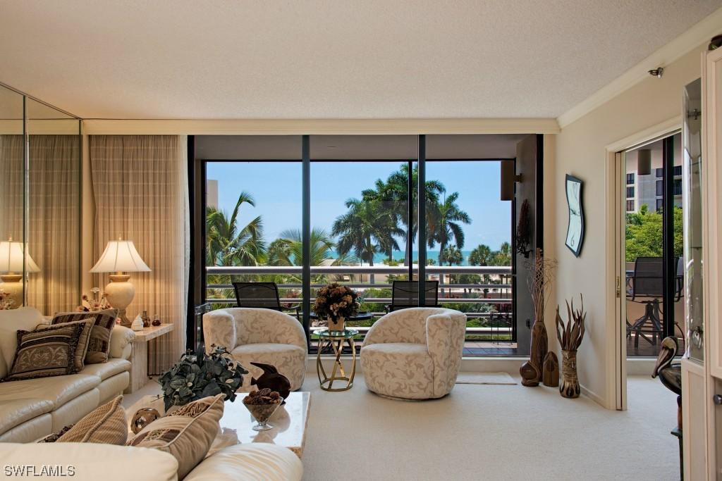 3100 Gulf Shore Blvd. #304, Naples, FL 34103