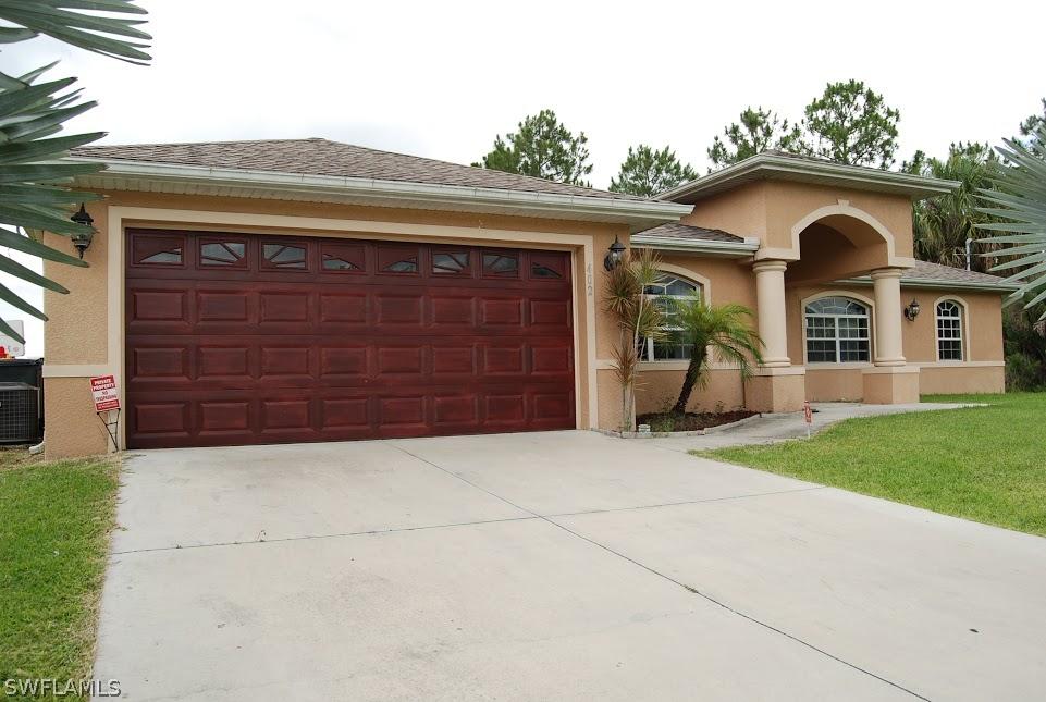 402 Willard Ave., Lehigh Acres, FL 33972