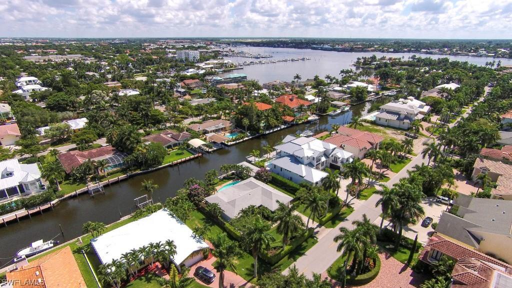 601 17th Ave., Naples, FL 34102