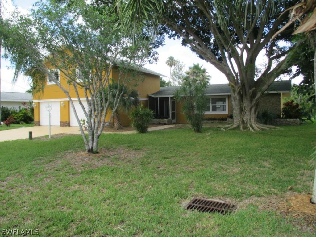 2839 SE 16th Pl., Cape Coral, FL 33904