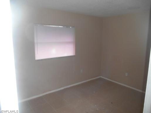 3910 Lora St., Fort Myers, FL 33916