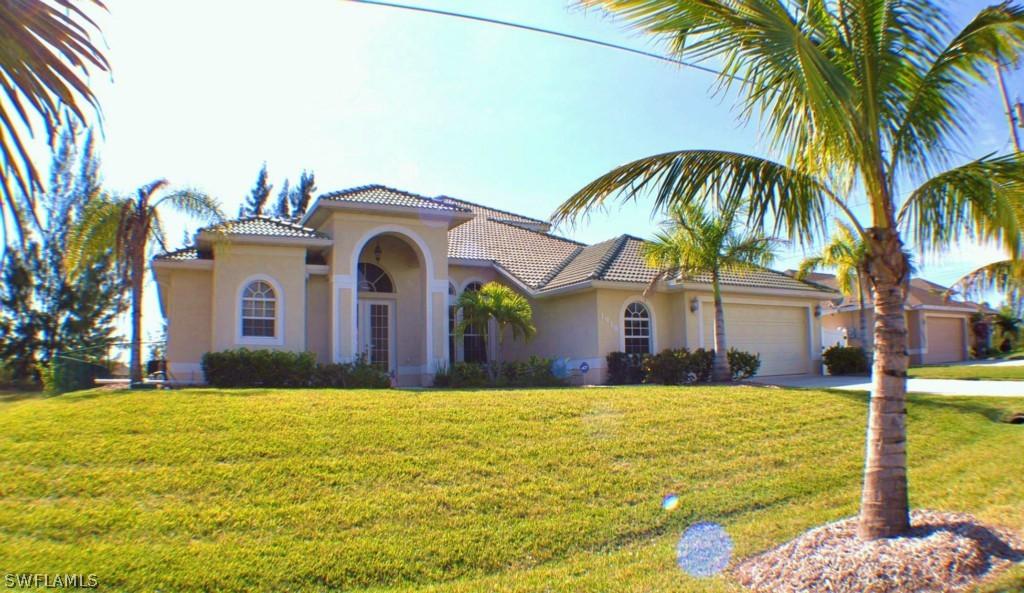 1918 SW 28th Ln., Cape Coral, FL 33914
