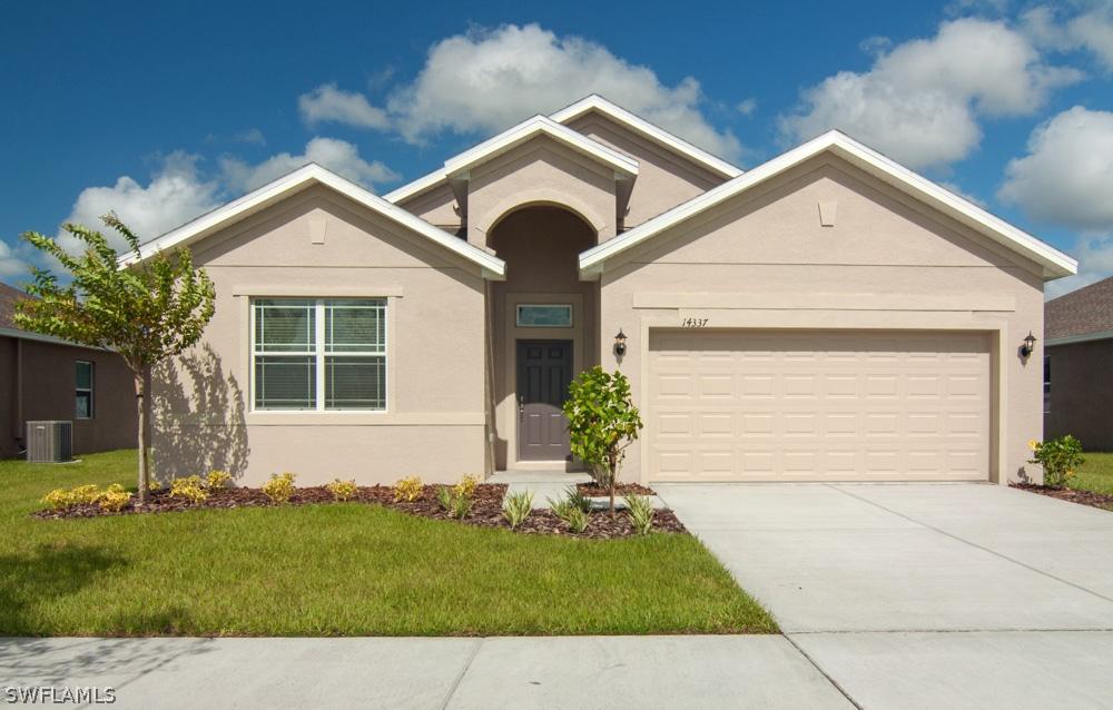 1900 SW 12th Ln., Cape Coral, FL 33991
