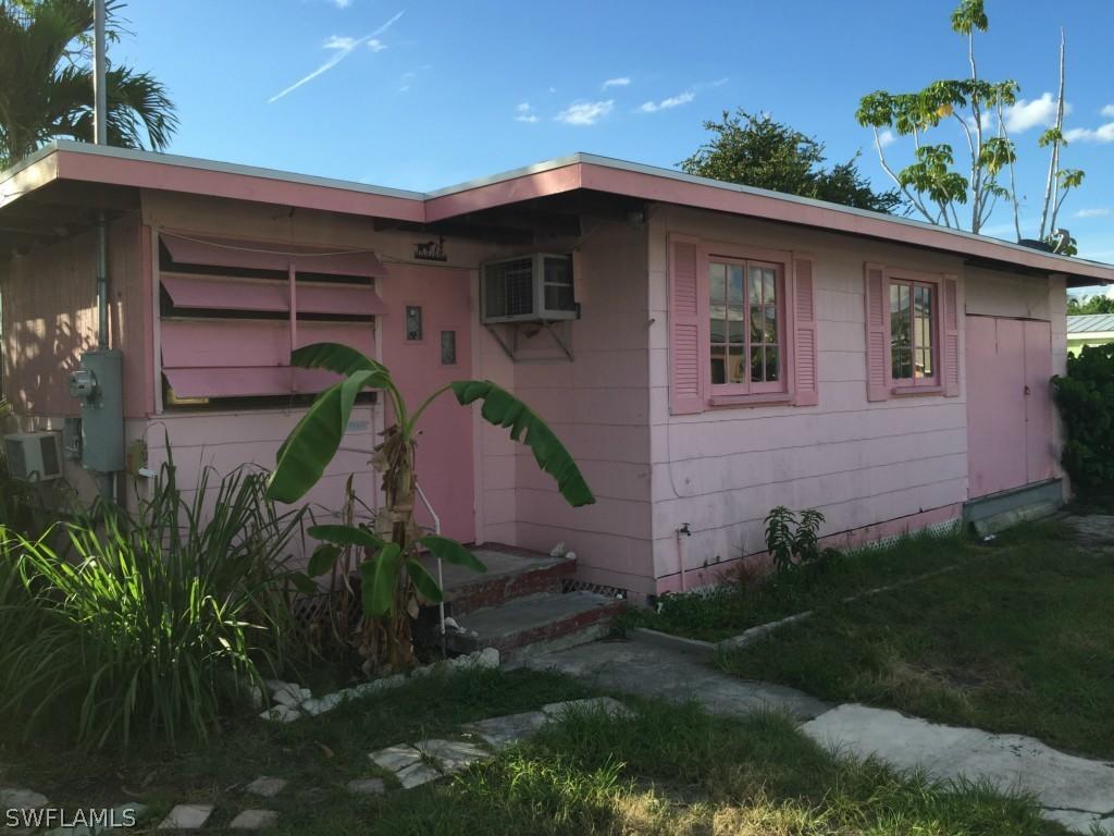 2642 Coco Plum Dr., Matlacha, FL 33993