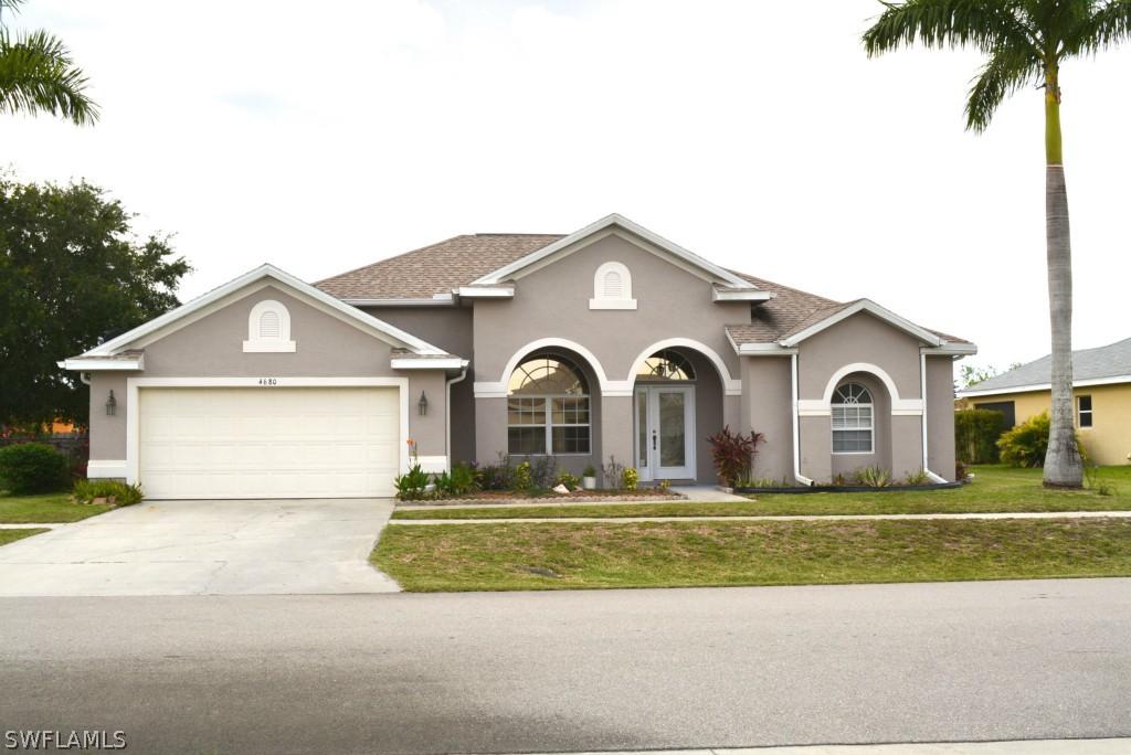 4680 Varsity Cir., Lehigh Acres, FL 33971