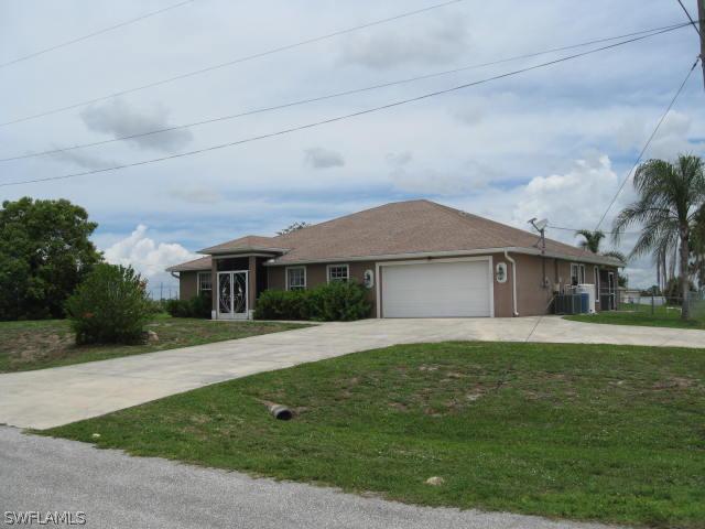 1003 NW 22nd Ter., Cape Coral, FL 33993