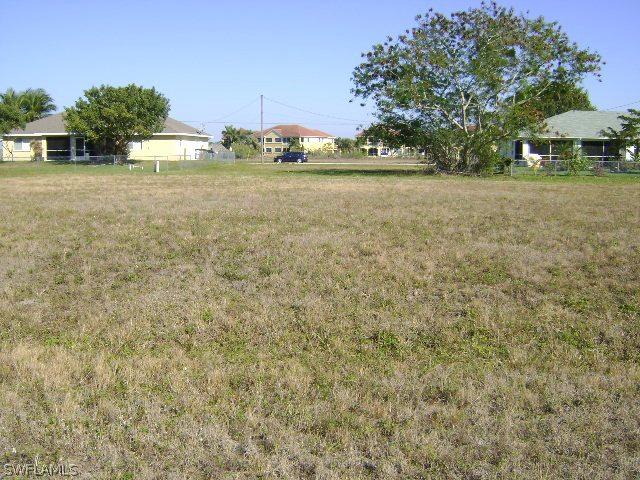 133 SW 33rd Pl., Cape Coral, FL 33991
