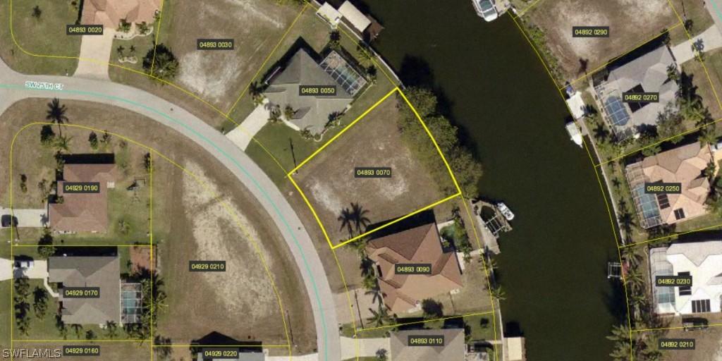 3327 SW 25th Ct., Cape Coral, FL 33914