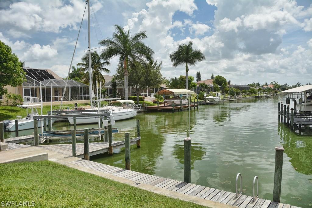 3909 SE 16th Pl., Cape Coral, FL 33904