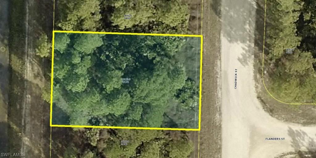 1012 Chadwick Ave., Lehigh Acres, FL 33974