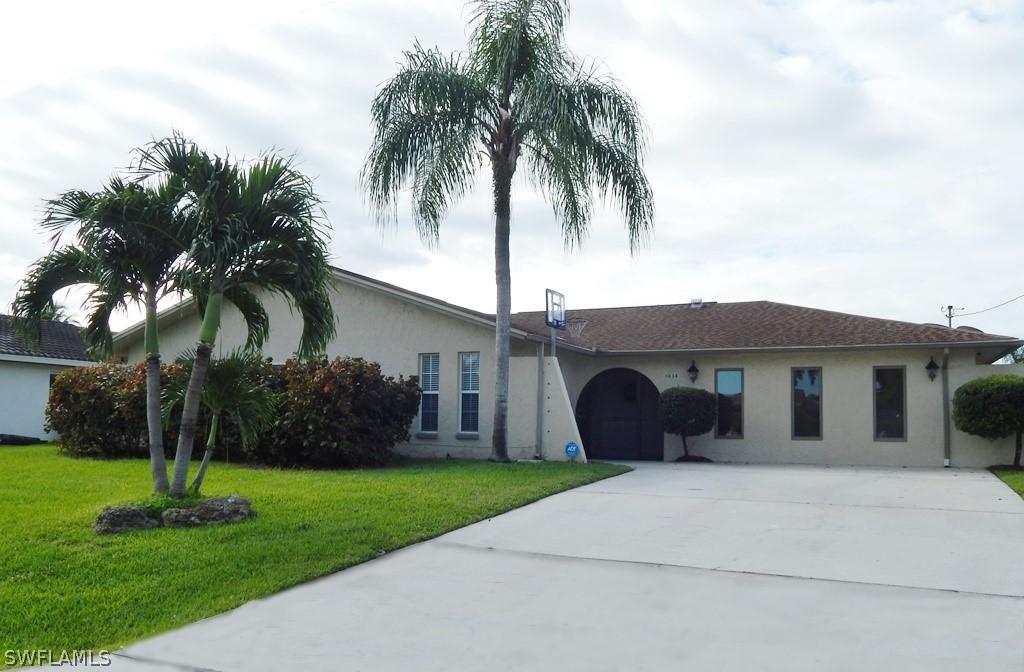 1038 SE 30th St., Cape Coral, FL 33904