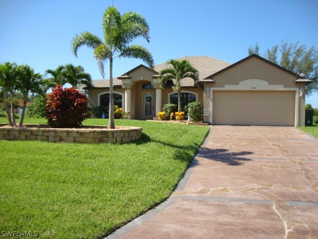 3712 SW 3rd St., Cape Coral, FL 33991