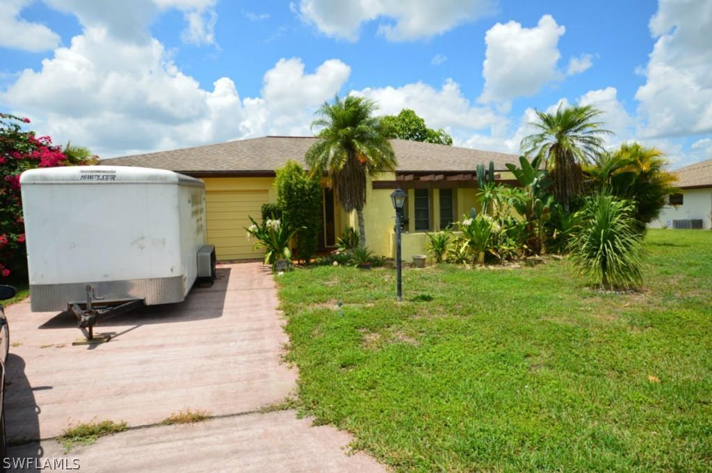 1545 Canal St., Lehigh Acres, FL 33936