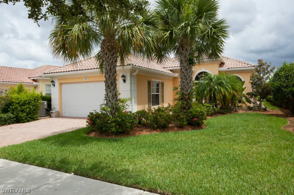 7943 Valentina Ct., Naples, FL 34114