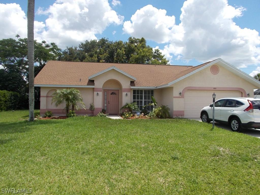 680 Morning Mist Ln., Lehigh Acres, FL 33974