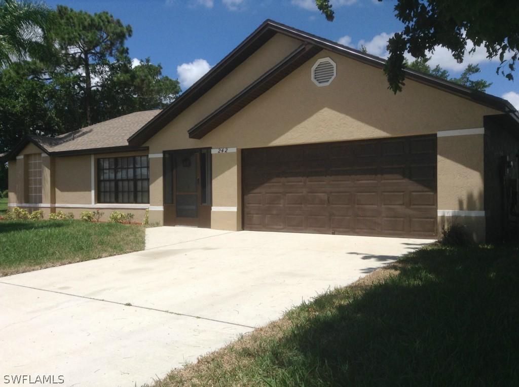242 Laurent Ct., Lehigh Acres, FL 33936
