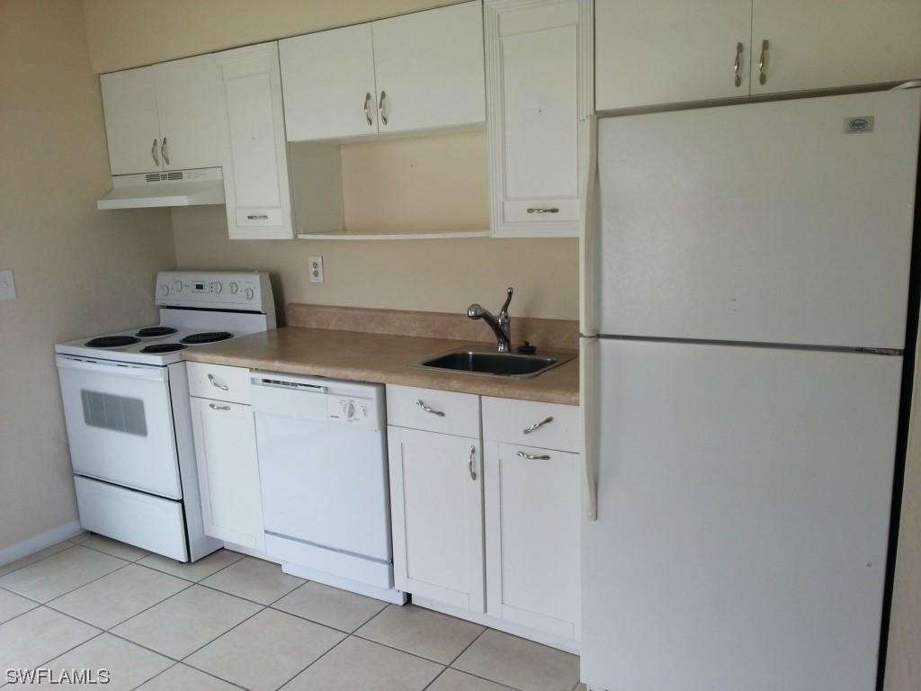 2900 Tropicana Blvd., Naples, FL 34116